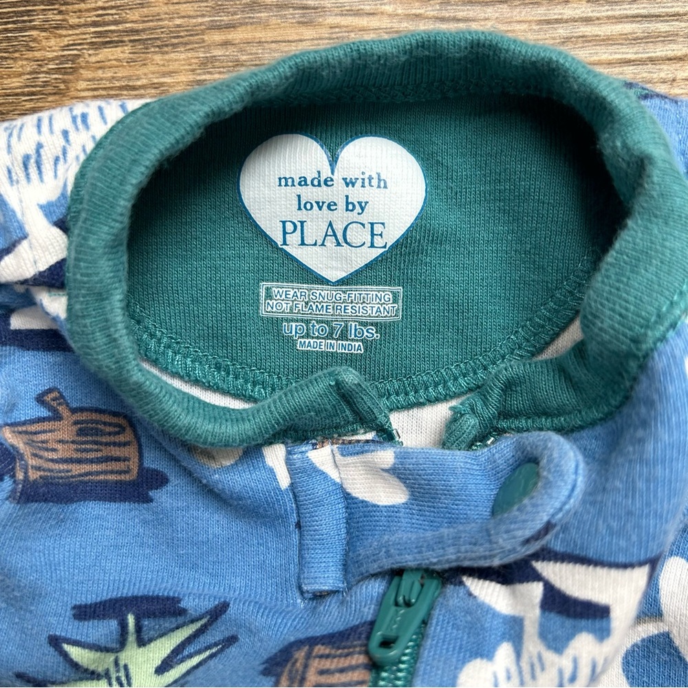 The Children’s Place Footie Pajama One Piece Lot Newborn Up to 7 lbs Boy Unisex - Picture 5 of 6